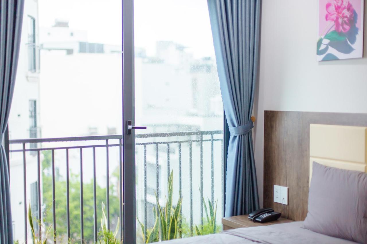 Mi.A Hotel And Apartment Дананг Екстериор снимка