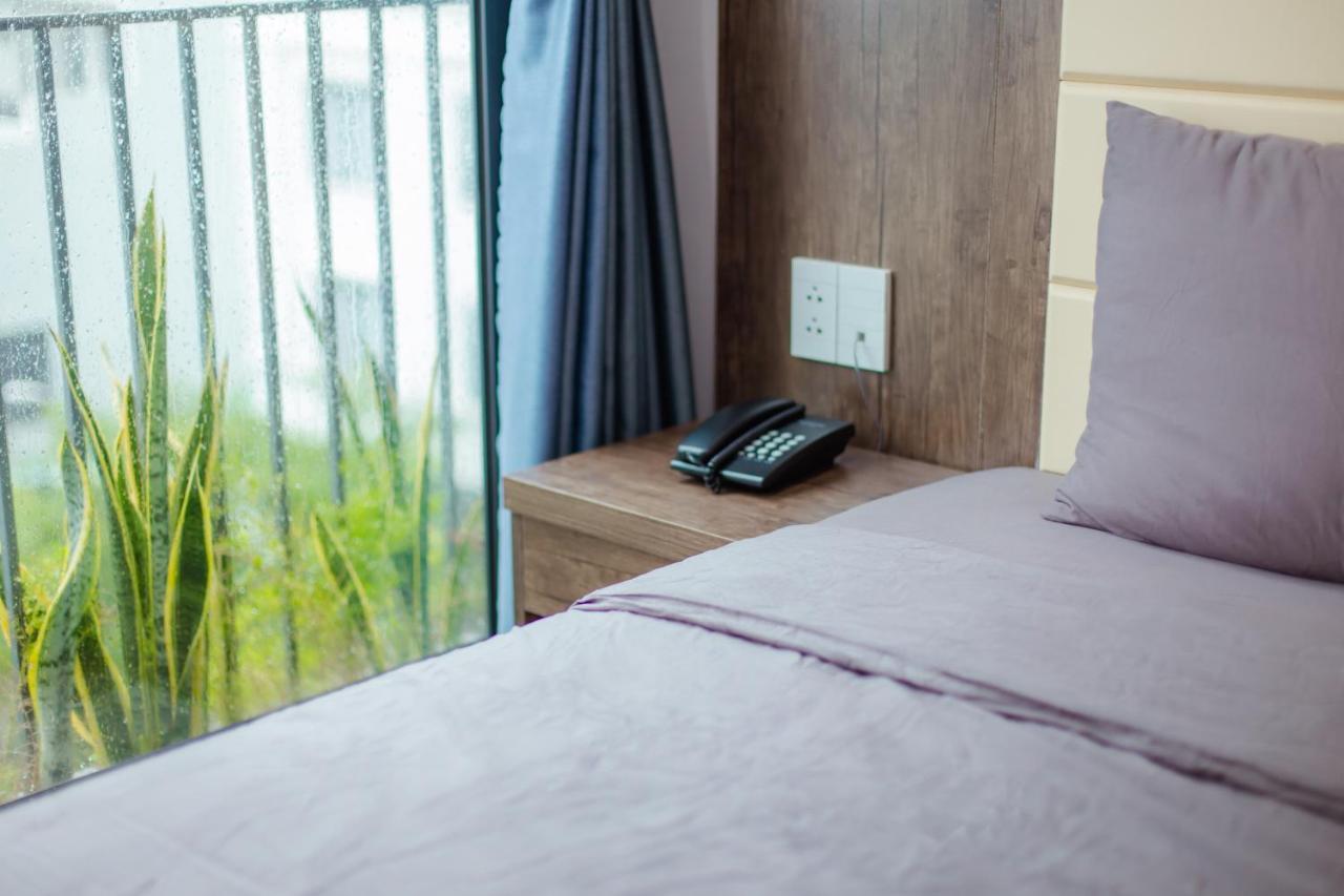 Mi.A Hotel And Apartment Дананг Екстериор снимка